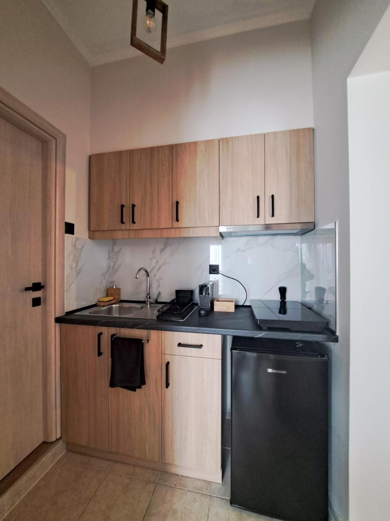 Pnoe Apartments Káto Loutrákion Kültér fotó